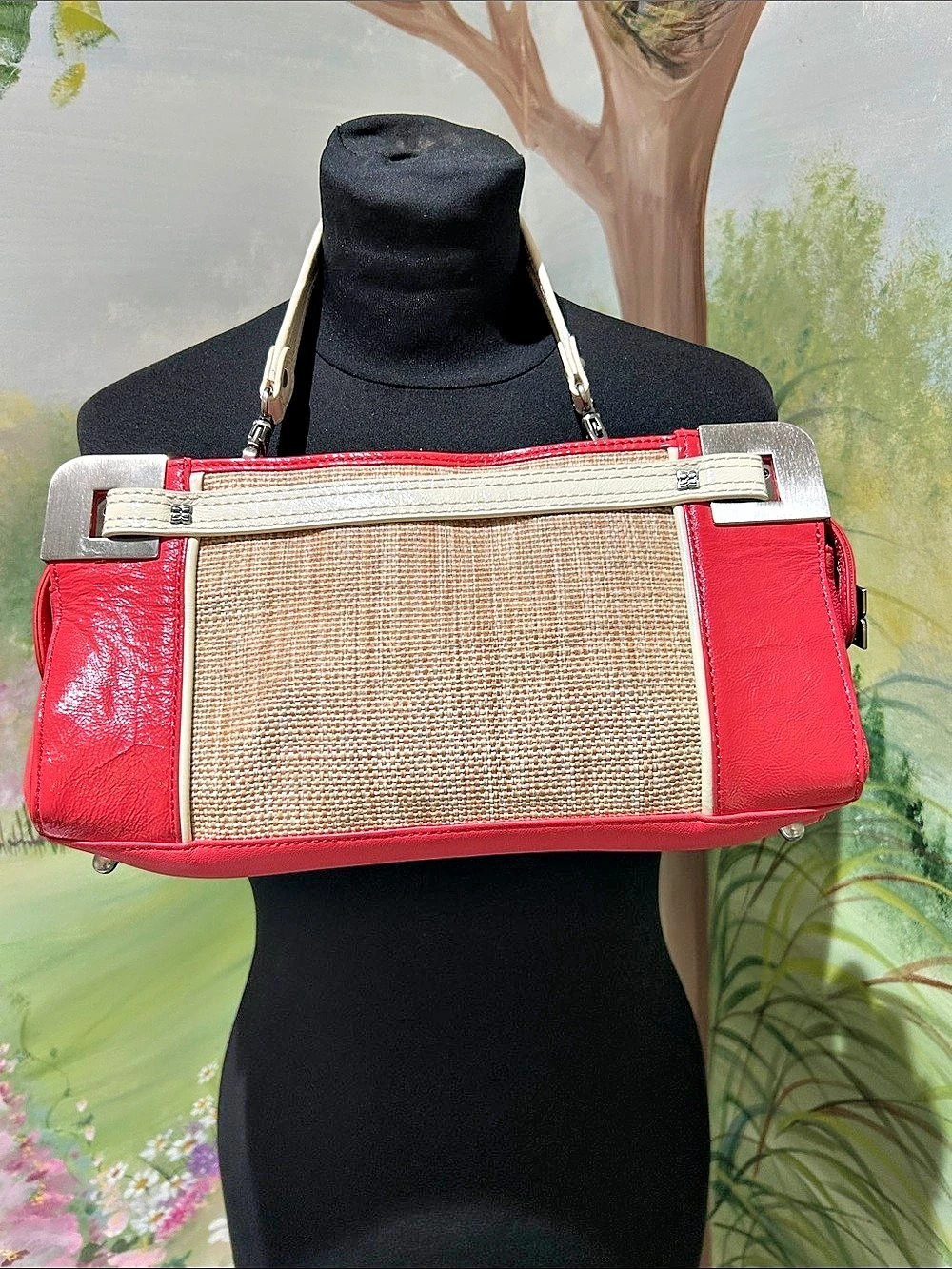 Y2K BCBGMAXAZRIA Coral Red/Cream Leather and Woven Raffia Shoulder/Crossbody Bag